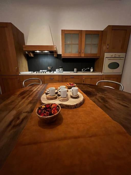 Il Grappolo D'Albaアパートメント エクステリア 写真